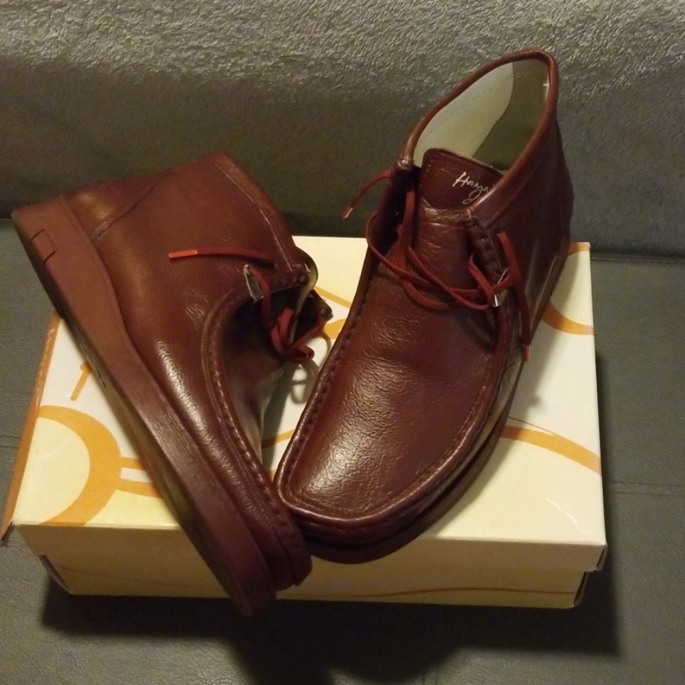 Burgundy Havvana Joe